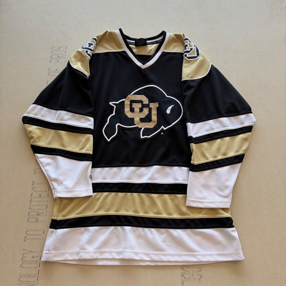 Y2K Colosseum Colorado Buffaloes Hockey Jersey - Picture 2 of 5